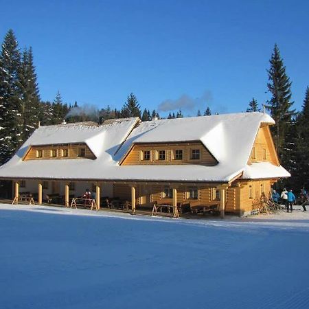 Koliba Ski Gruniky Sihelne Bagian luar foto